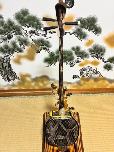 4月4日終了！沖縄三線　新品！貴重！伊江島クルチ(黒木) ユナー！与那城型！値下げしました！本皮一枚張り①