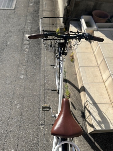 自転車  LEDオートライト 6段ギア シティサイクル