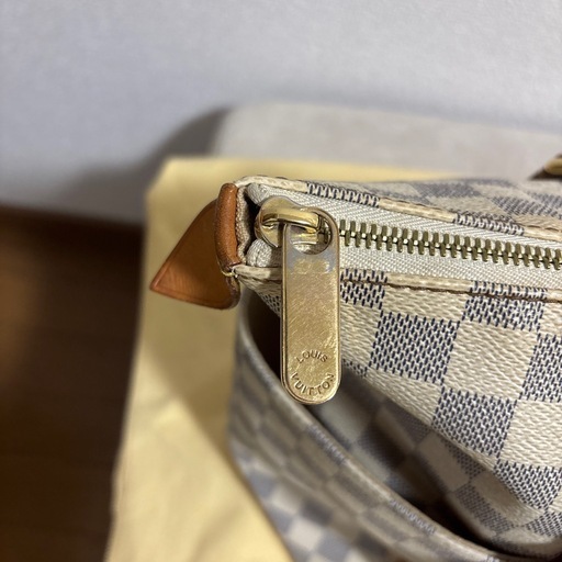 ヴィトン　ダミエトートバッグ