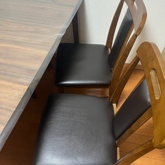4人用　ダイニングテーブルの画像