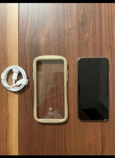 最終値下げ！】iPhone Xs Silver 64 GB docomo (会プロフィール) 札幌