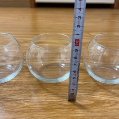 ガラス小物入れ3つ　メダカ等の水槽、キャンドル入れ、菓子入れなどにの画像