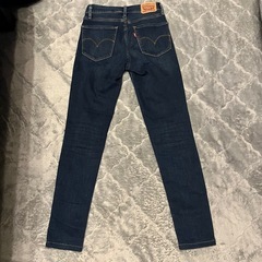 Levisデニムの画像