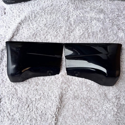 希少 スカイライン 2ドア用 純正オプション リアマッドガード 左右