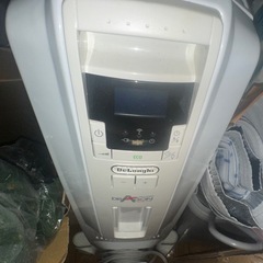 デロンギ オイルヒーター リモコン付き TDD0915W 10-13畳の画像