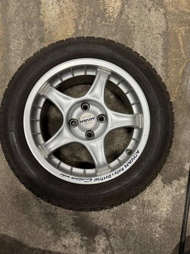 ADVAN ホイール　スタッドレスタイヤ付き