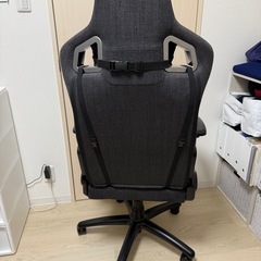 noblechairs EPIC ゲーミングチェア
の画像