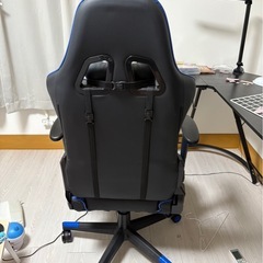 ゲーミングチェアの画像