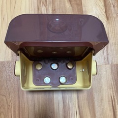 Combi 電子レンジ用哺乳瓶消毒ケースの画像