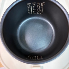 TOSHIBA炊飯器５.５合の画像