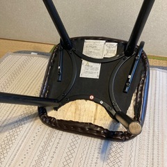 ニトリ　合成皮チェア    椅子　の画像