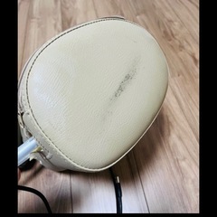 ヘッドレストモニターの画像