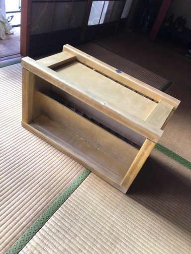 賽銭箱　ゴールド　金