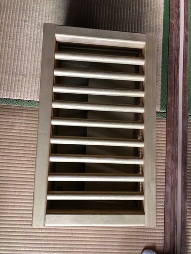 賽銭箱　ゴールド　金