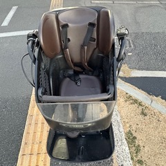 中古20㌅YAMAHA電動アシスト自転車　8.7Ah 大阪の画像