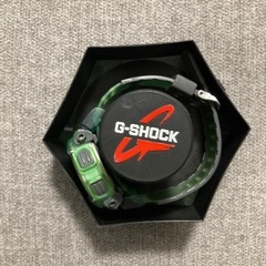 CASIO G-SHOCK グリーンの画像
