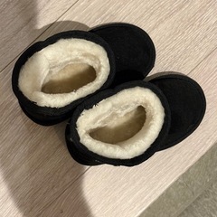 petit main プティマイン ムートンブーツ 14cm　　の画像