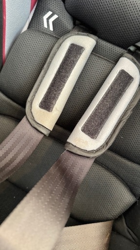 Aprica form fit アップリカ　フォームフィット　8BH99BGDJ ISOFIX  チャイルドシート
