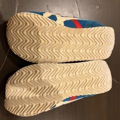 【値下げ】アシックス キッズスニーカー 16.5cm ブルー 中古　500円の画像