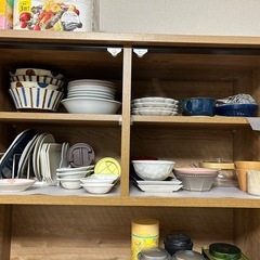 食器棚 炊飯器ラック グレージュの画像