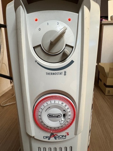 DeLonghi オイルヒーター ドラゴン3 D081569EFS