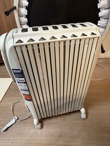 DeLonghi オイルヒーター ドラゴン3 D081569EFS