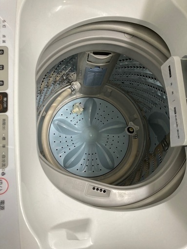 ハイセンス5.5kg  洗濯槽分解洗浄済み HW-55E2W 2022年製　全自動洗濯機　美品  3ヶ月保証付