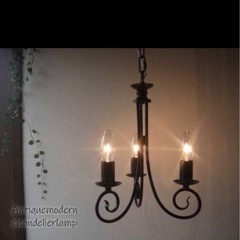 シンプルモダン3灯シャンデリアペンダントランプブラック　黒ペンダントライトの画像