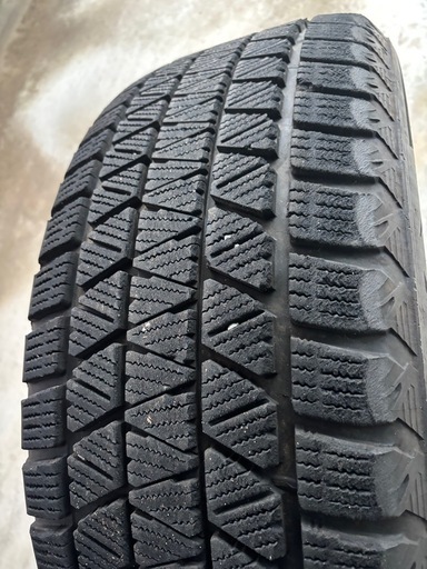 ランクル300 スタッドレスブリヂストン (sakura) 白山のタイヤ