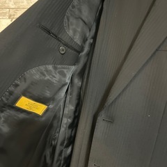 ほぼ新品　メンズ　スーツ　ブラックの画像