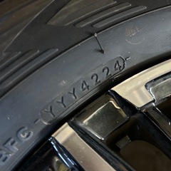 ヨコハマ アイスガード iceGUARD G075 スタッドレスタイヤ 4本 2024年製 225/60R17 99Q SMACK GRAIVE スマック グレイヴ 17インチ ホイールの画像