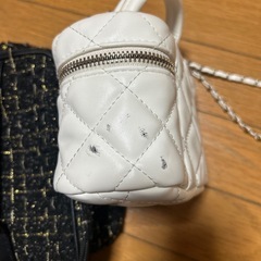 ショルダーバッグ、ポーチの画像