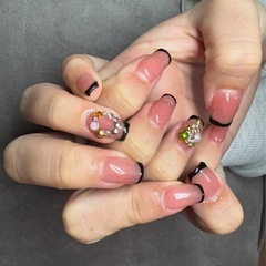 在宅ネイルの画像