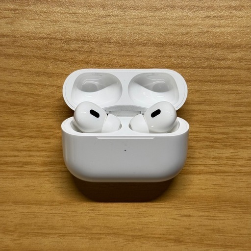 Apple AirPods Pro 第2世代 (Lightning)