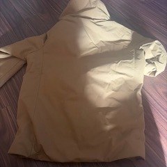 ユニクロ ハイブリッドダウンパーカ ブラウン メンズ Lの画像