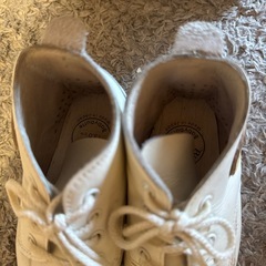 Bidegain ビデガン »»» ホワイトレザー ハイカットシューズ 13cm ベビーシューズの画像