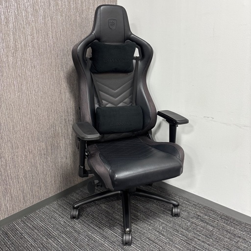 ゲーミングチェア　noblechairs  EPIC　　
