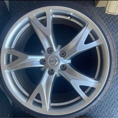 Z34純正ホイール 19インチの画像