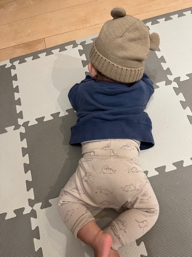 ベビーカー、抱っこ紐、スリング、赤ちゃん服等