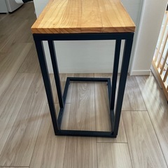 最終値下げ　サイドテーブルの画像
