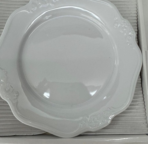 ノリタケ　ラウンドプレート　白　5枚　Designed by Noritake