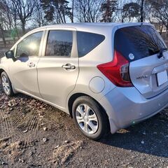 出ました！走行わずか28000ｋｍ　安全装備充実モデル　新車価格を考えたら断然お得！の画像