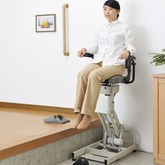 介護施設の方必見！　足腰が弱い方用　介護用品　段差解消機　アルコーの画像