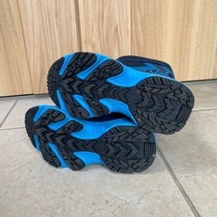 瞬足のスノーブーツ　19センチの画像