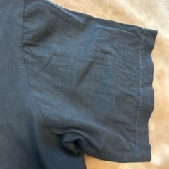 Tommy Hilfiger トミー ヒルフィガー  ■種類 半袖Tシャツ カットソー  ■カラー black ブラック　黒色系■サイズ寸法 肩幅　約43センチ 袖丈　約18センチ 身幅　約48センチ 着丈　約56.5センチレディースの画像