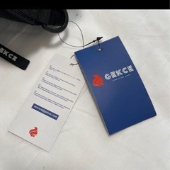 GEKCE ショルダーバッグ ウエストポーチ 黒 メンズ バッグ カバン 新品の画像