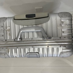 REMOWAアルミスーツケースの画像