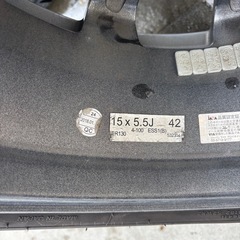 アルミホイルタイヤ R15の画像