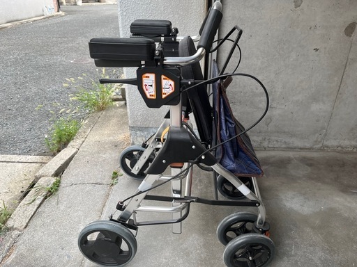 介護歩行器 幸和製作所　テイコブリトルRF(WAW02)
