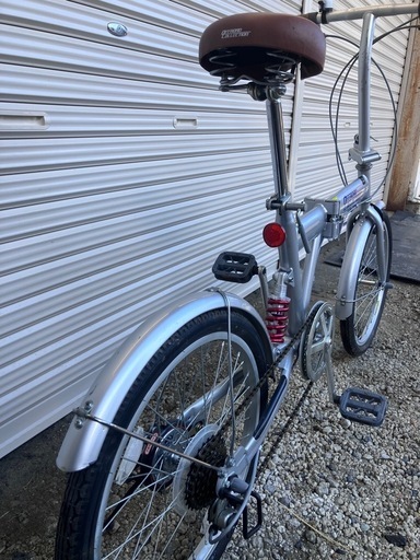 682、折りたたみ自転車20インチ銀